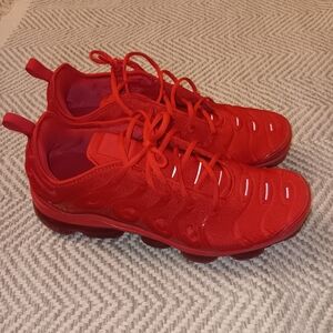 NIKE AIR  Vapormax Plus ‘Triple Red’ University Red CW6973-600 Shoes Men’s 12.5